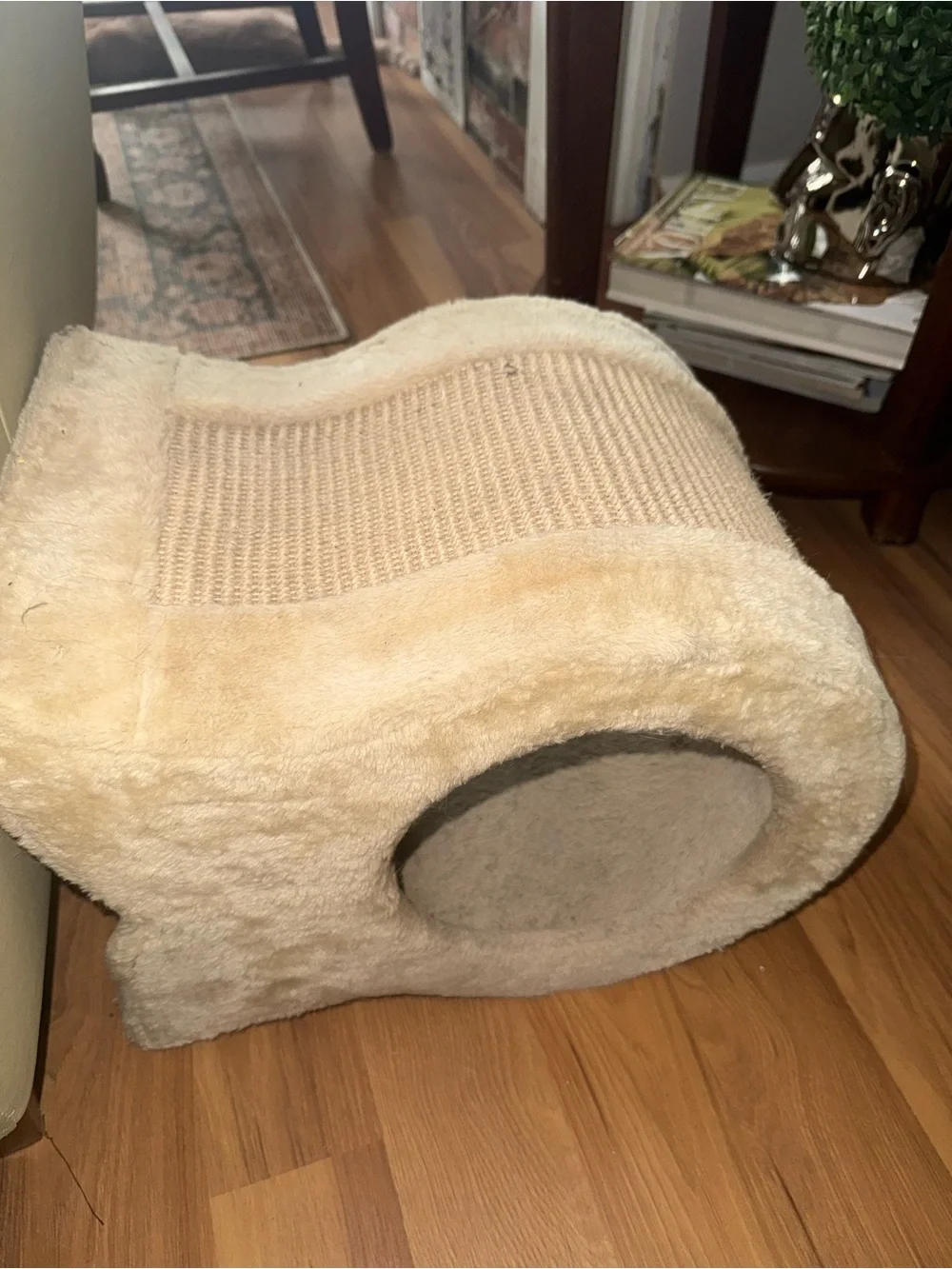 Cream fish shaped Cat Scratcher Lounge